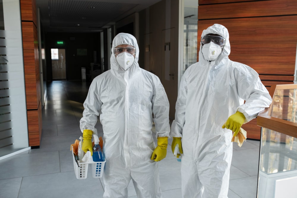 Hoarding Cleanup in Las Vegas: A Compassionate, Discreet Approach 2 Professional discreet cleanup crew in Las Vegas